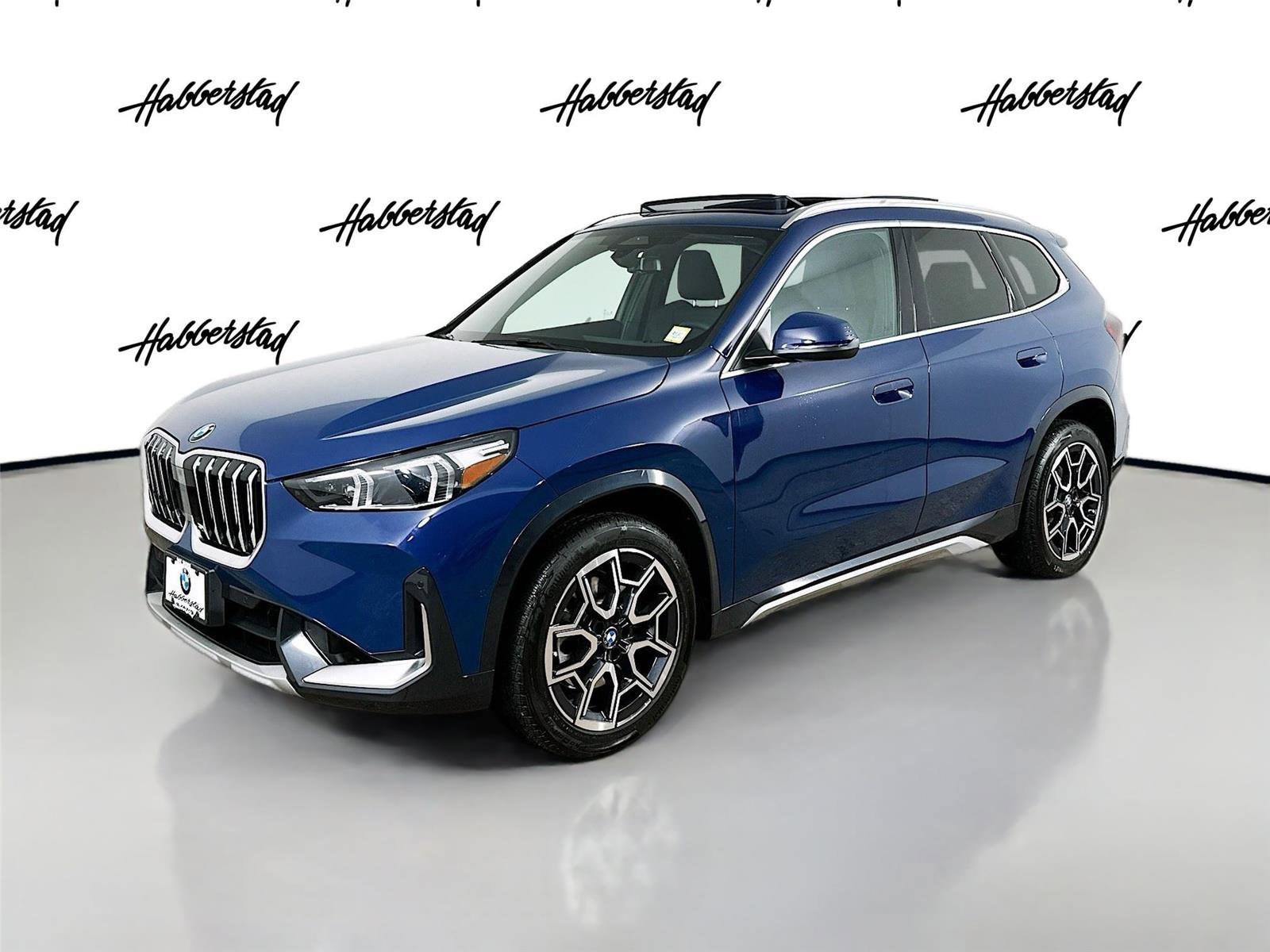 Used 2026 BMW X1 xDrive28i w/ Convenience Package image 1