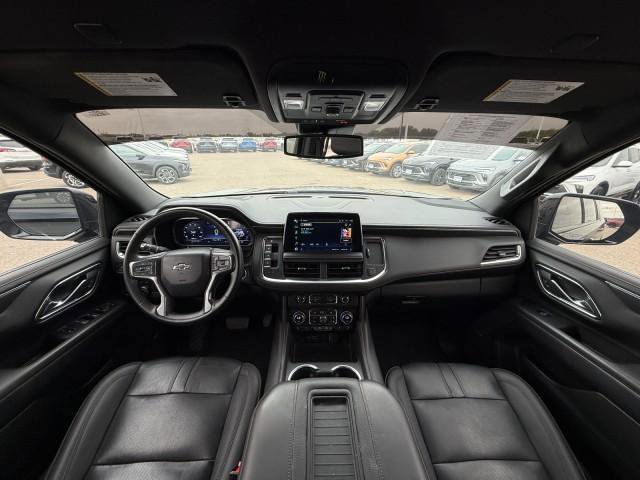 Used 2023 Chevrolet Suburban RST w/ Luxury Package image 28