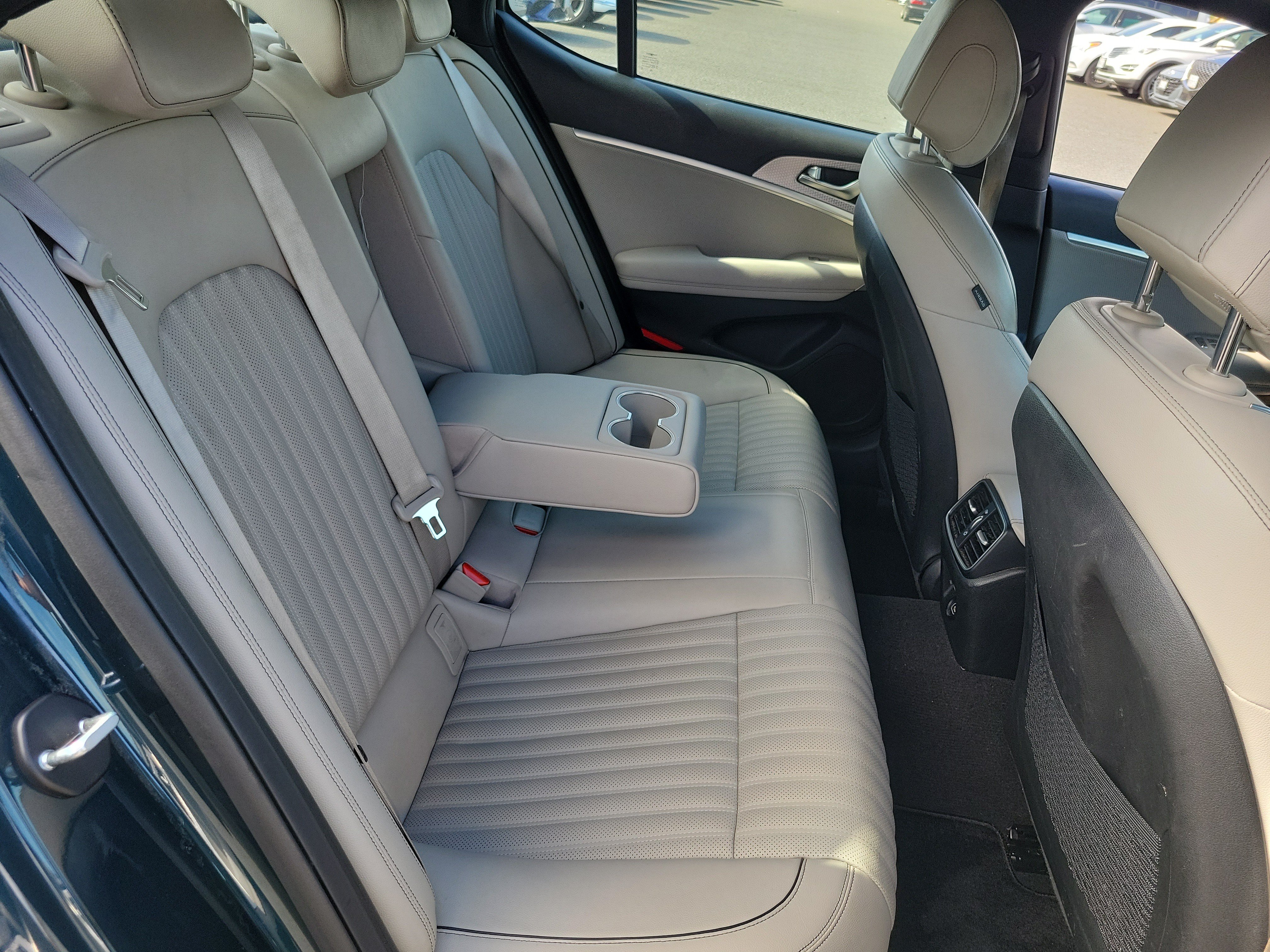 Used 2023 Genesis G70 2.0T w/ Sport Prestige Package RWD image 19