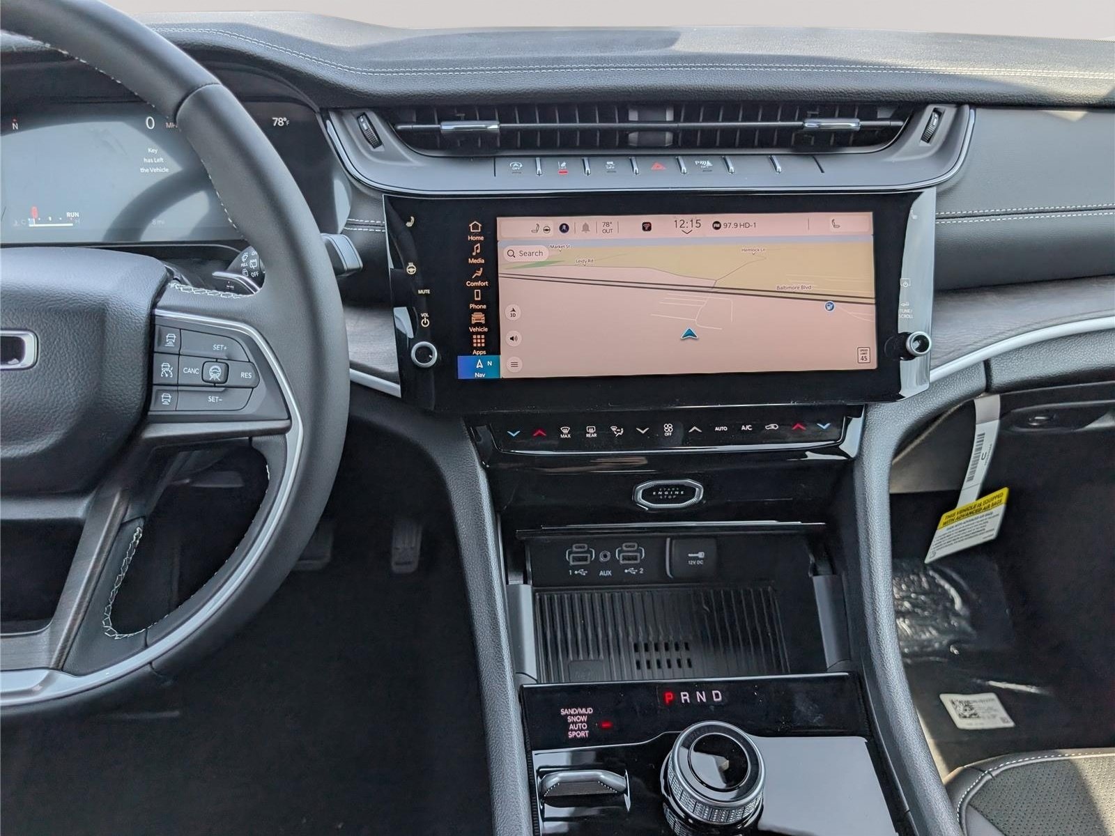 New 2026 Jeep Grand Cherokee Altitude AWD/4WD image 14