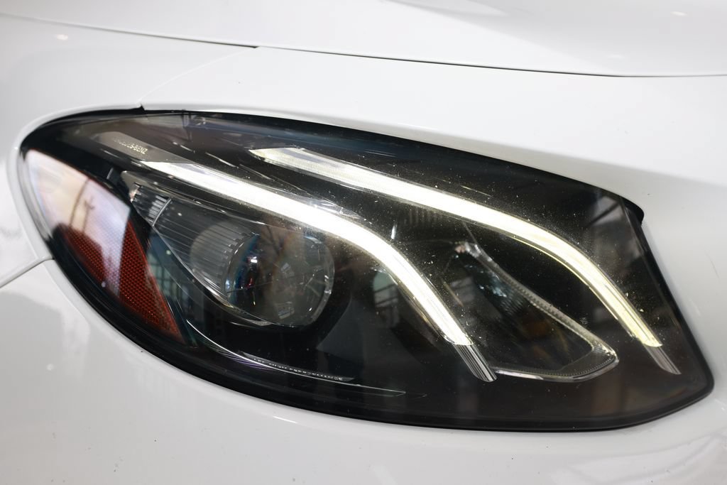 Used 2020 Mercedes-Benz E 63 AMG S image 32