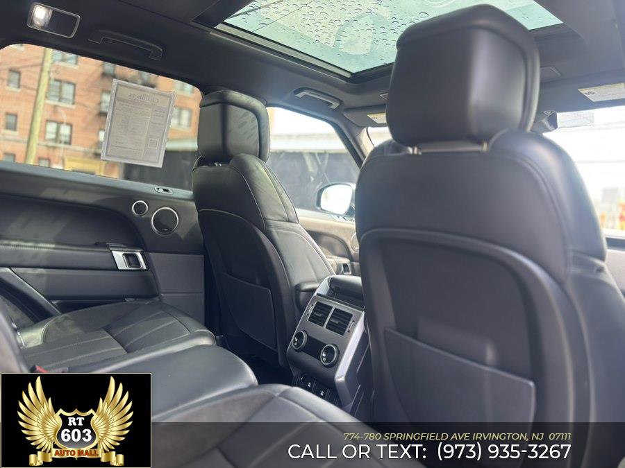 Used 2021 Land Rover Range Rover Sport HST AWD/4WD image 12