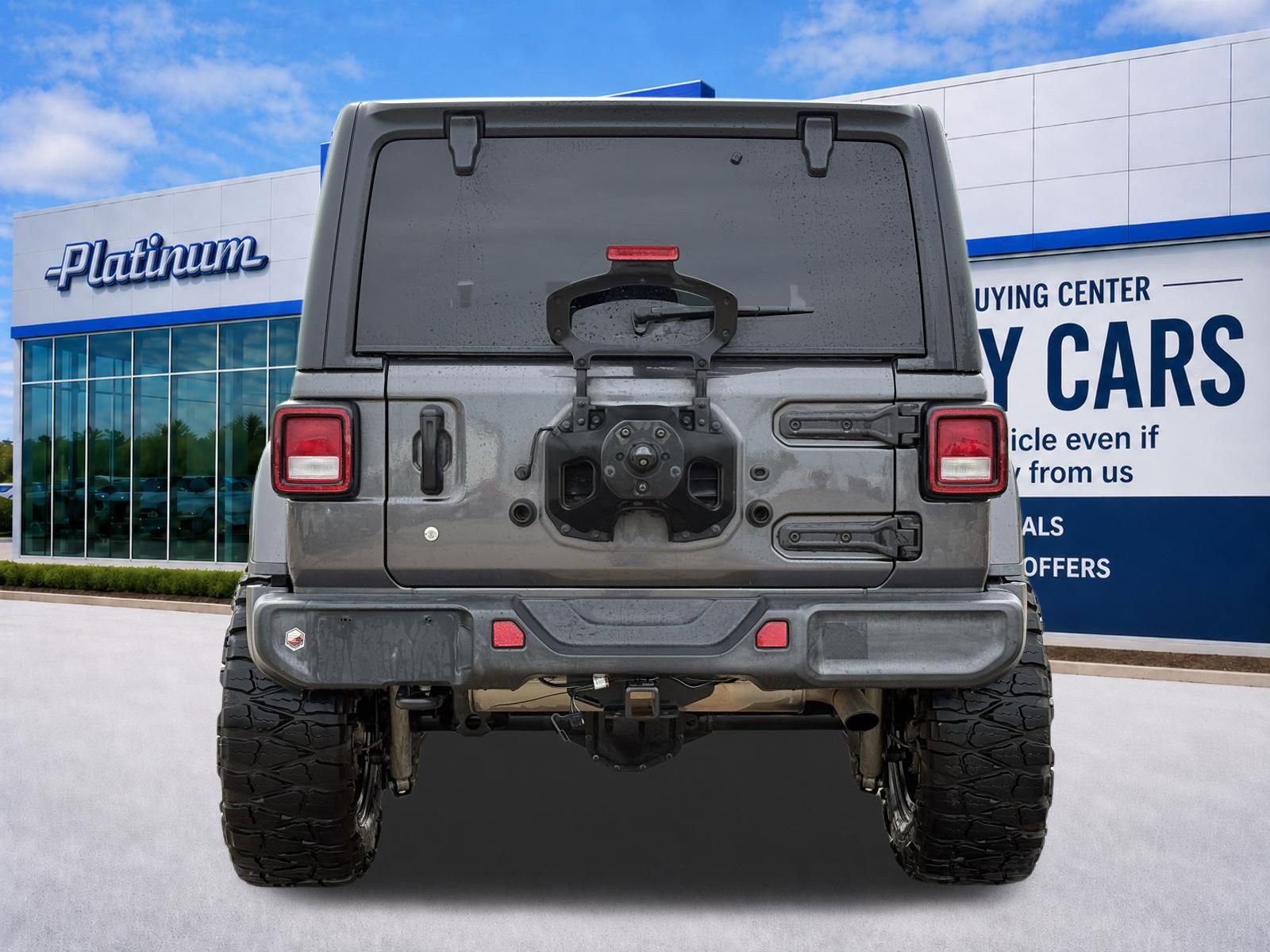 Used 2018 Jeep Wrangler Unlimited Sahara AWD/4WD image 6