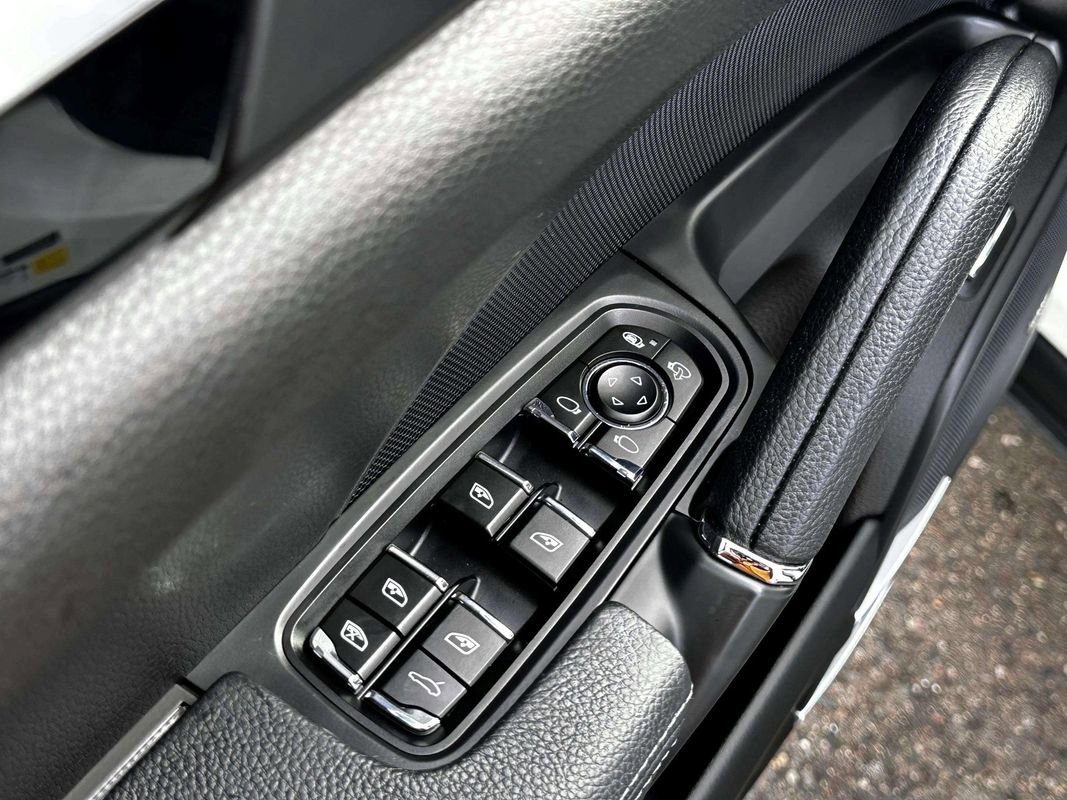 Used 2015 Porsche Cayenne S w/ Premium Plus Package image 14