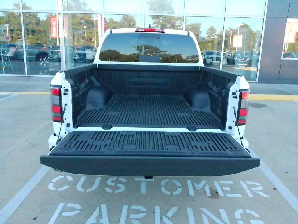 New 2026 Nissan Frontier SV w/ Tow Package RWD image 24