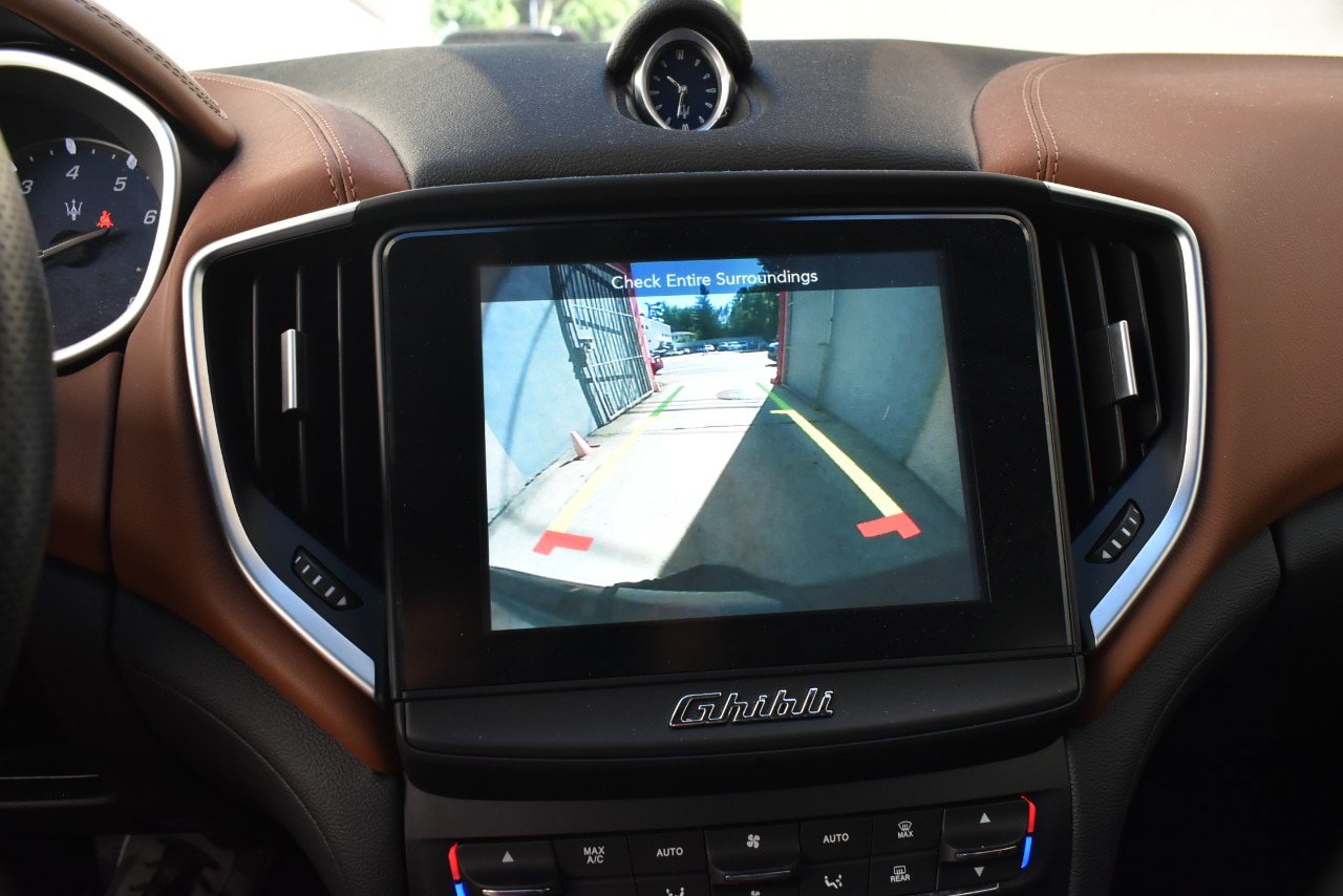 Used 2020 Maserati Ghibli RWD image 24
