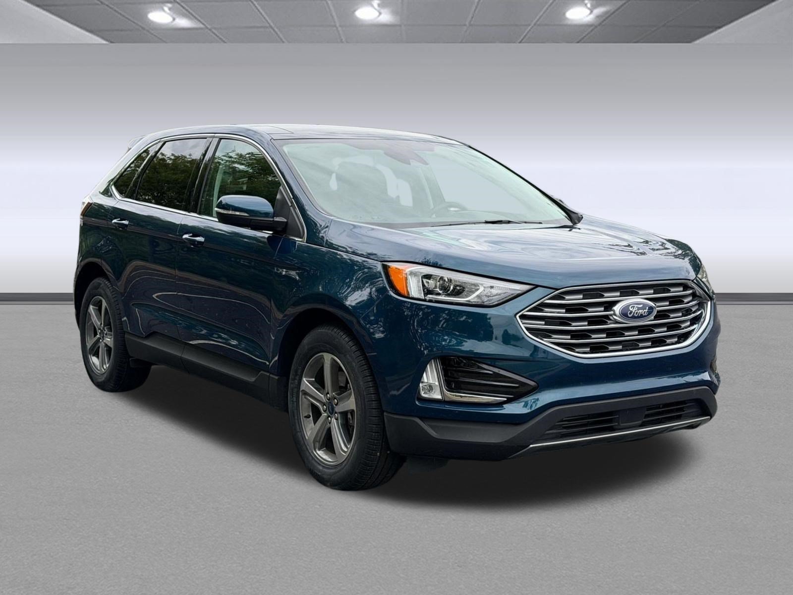 Used 2020 Ford Edge SEL w/ Convenience Package FWD image 7