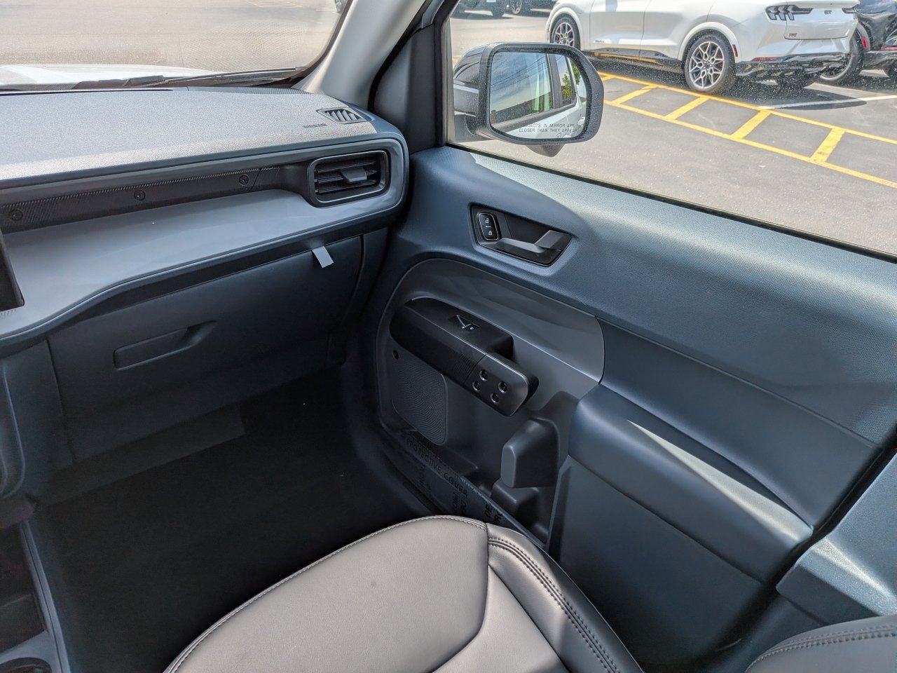 New 2026 Ford Maverick Lariat w/ Black Appearance Package AWD/4WD image 18