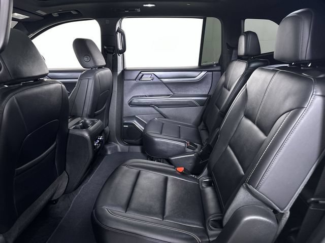 Used 2025 GMC Acadia Elevation w/ Elevation Premium Package AWD/4WD image 26