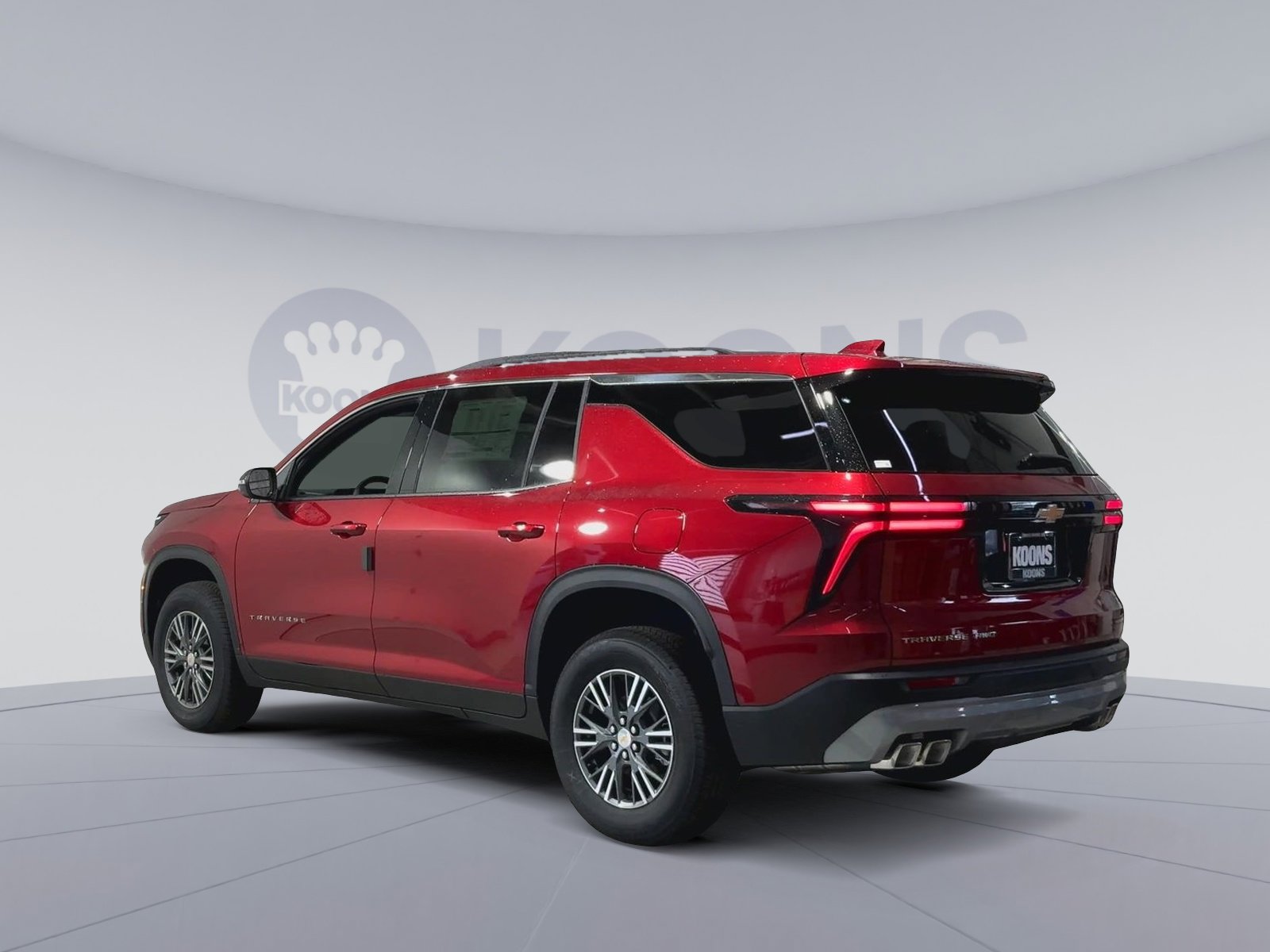 New 2026 Chevrolet Traverse LT image 2