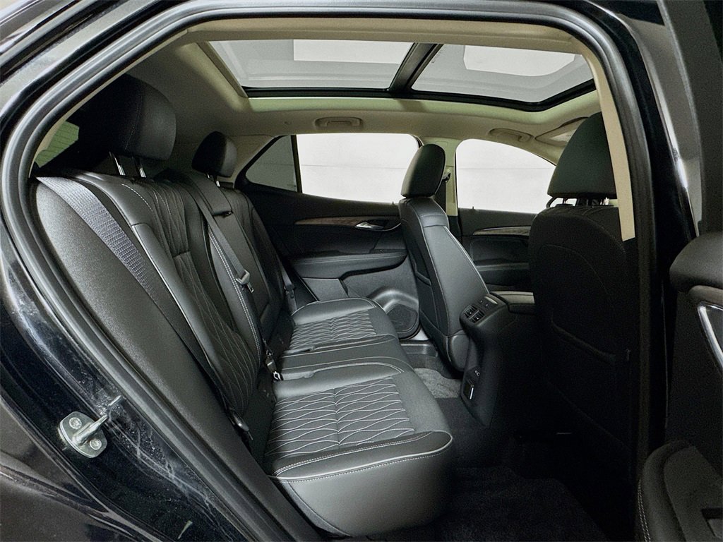 Certified 2023 Buick Envision Avenir image 27