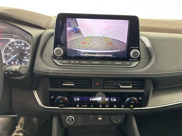 Used 2023 Nissan Rogue SV w/ SV Premium B Package image 22