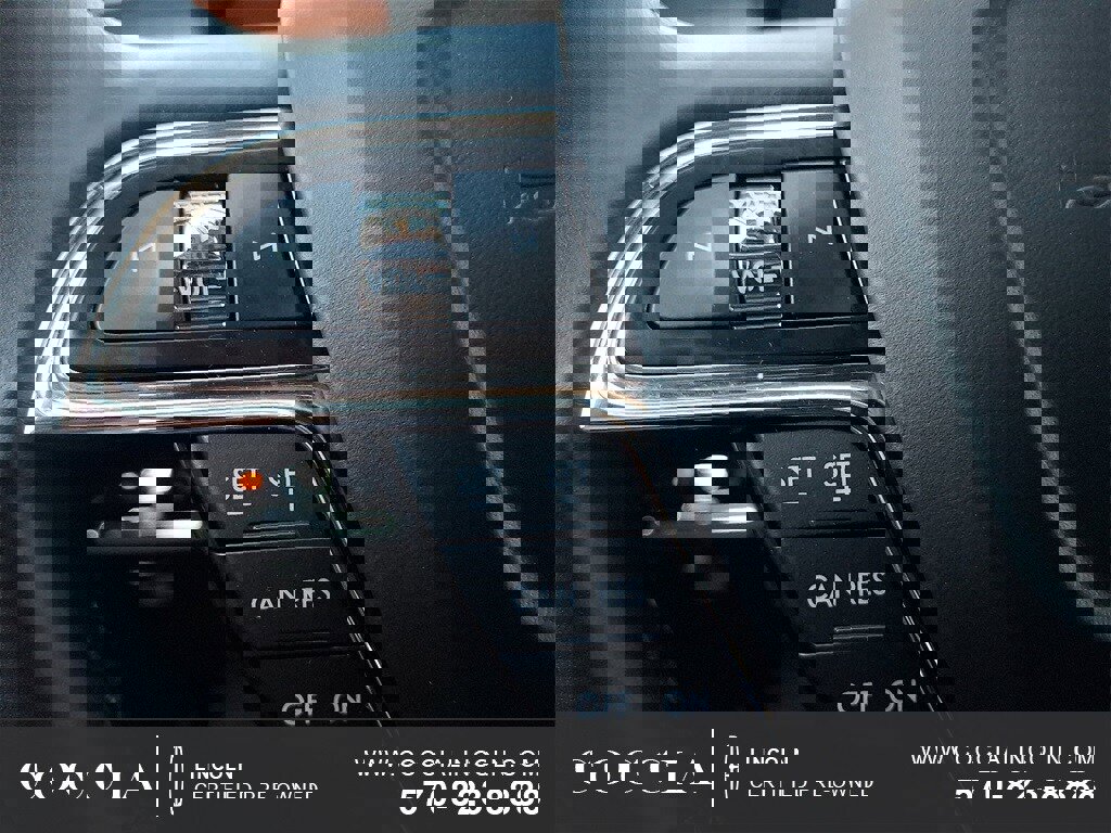 Certified 2023 Lincoln Nautilus Reserve image 22