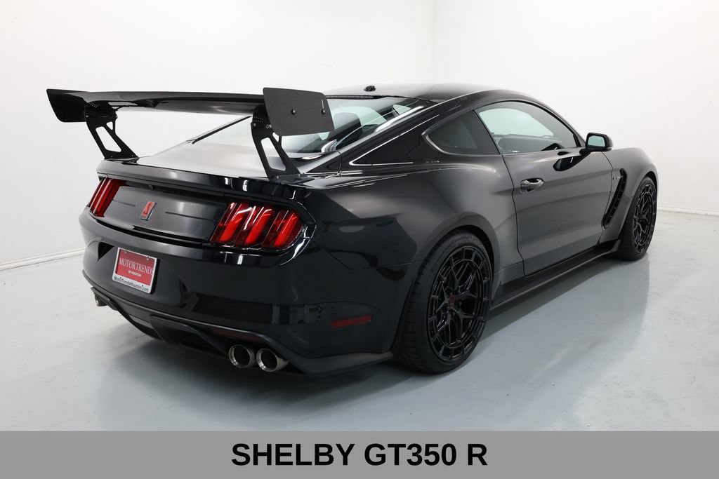 Used 2019 Ford Mustang Shelby GT350R w/ GT350R Equipment Group 920A RWD image 13
