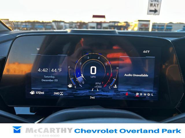 New 2026 Chevrolet Suburban Premier w/ Sun And Tow Package AWD/4WD image 11