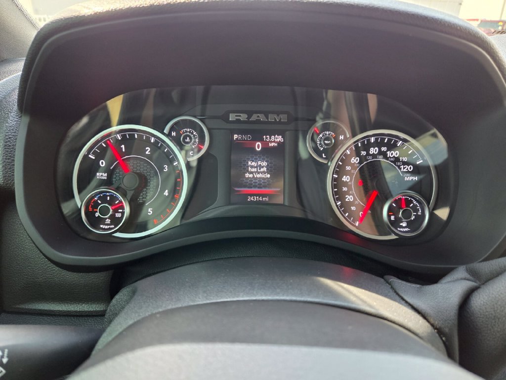 Used 2025 RAM 2500 Tradesman AWD/4WD image 34