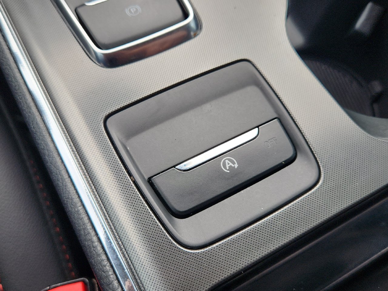 Used 2024 Ford Edge ST-Line AWD/4WD image 17