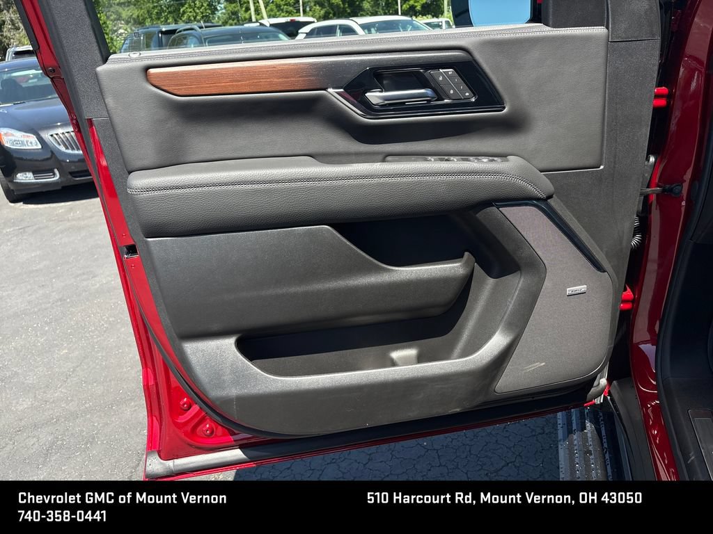 New 2026 GMC Yukon XL Denali w/ Sun & Power Step Package AWD/4WD image 14