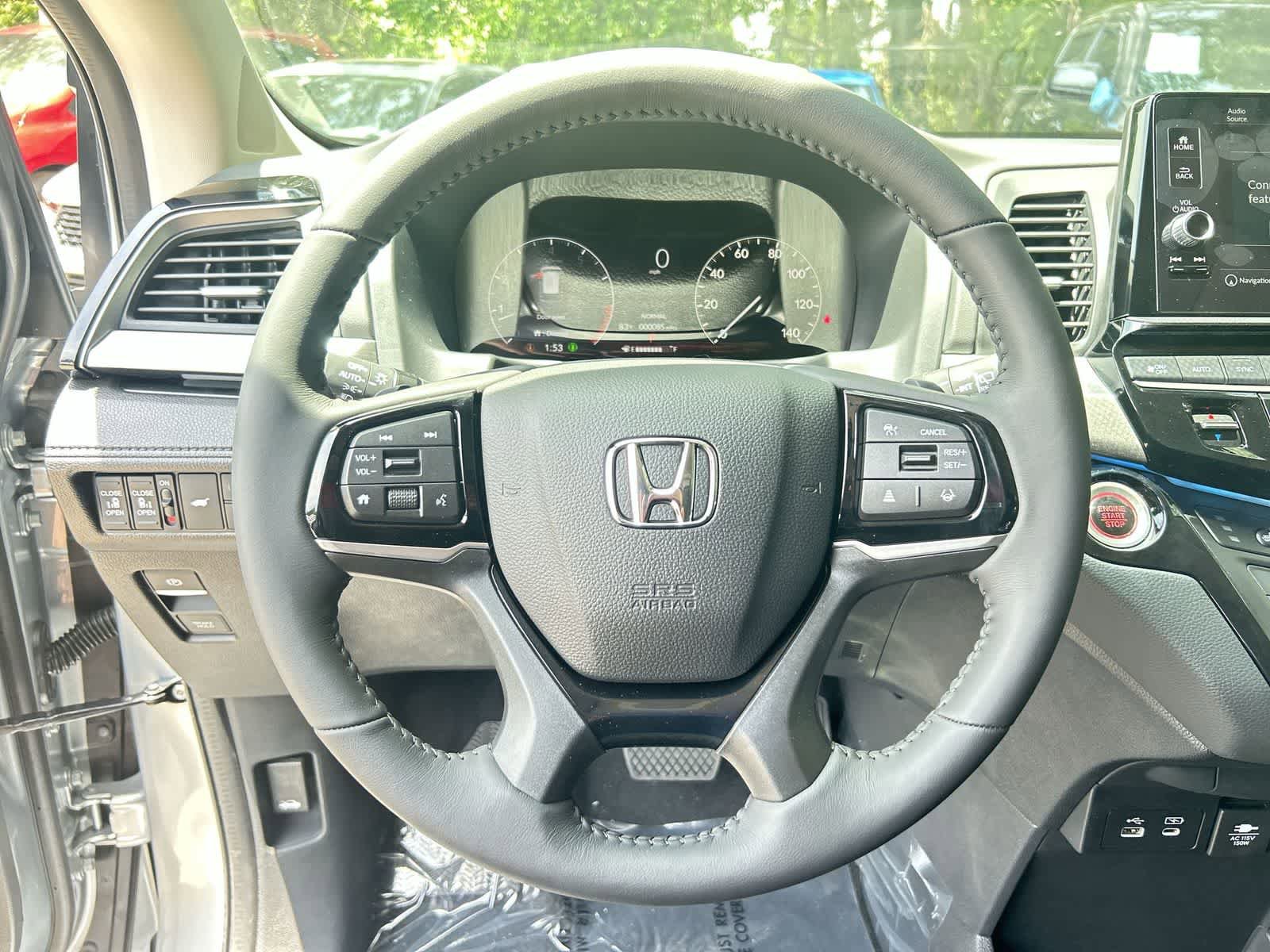 New 2026 Honda Odyssey Touring image 16