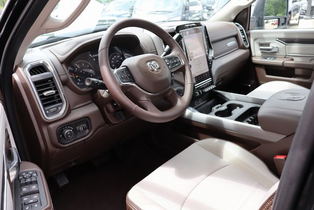 Used 2025 RAM 2500 Laramie w/ Towing Technology Group image 14
