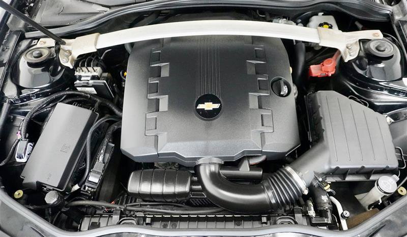 Used 2011 Chevrolet Camaro LT RWD image 22
