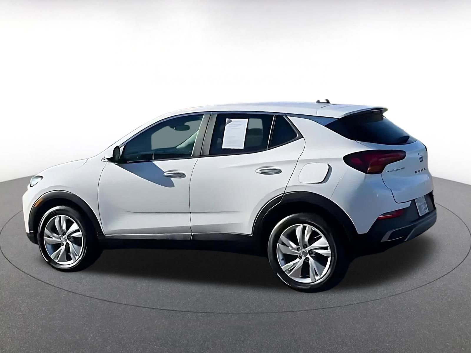 Used 2025 Buick Encore GX Preferred image 10