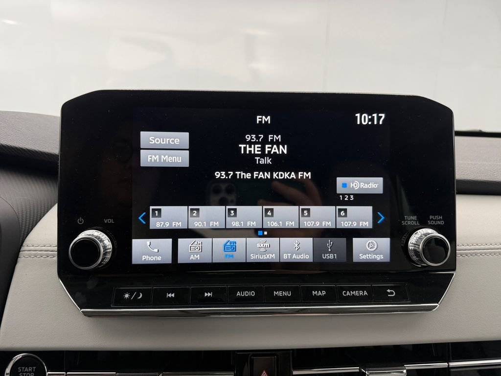 Used 2023 Mitsubishi Outlander SEL image 17
