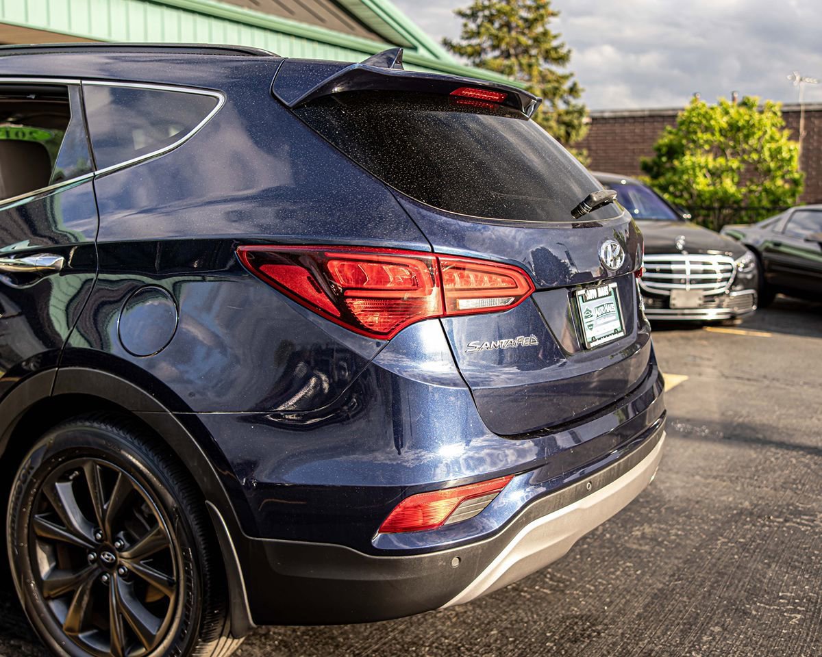 Used 2017 Hyundai Santa Fe Sport FWD image 14