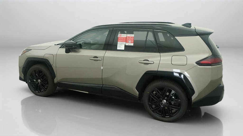 New 2026 Toyota RAV4 XSE AWD/4WD image 15