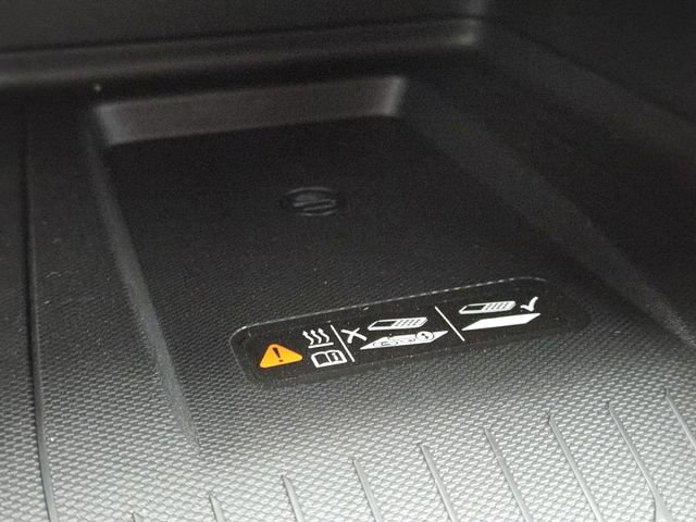 New 2026 Chevrolet Equinox EV LT image 7