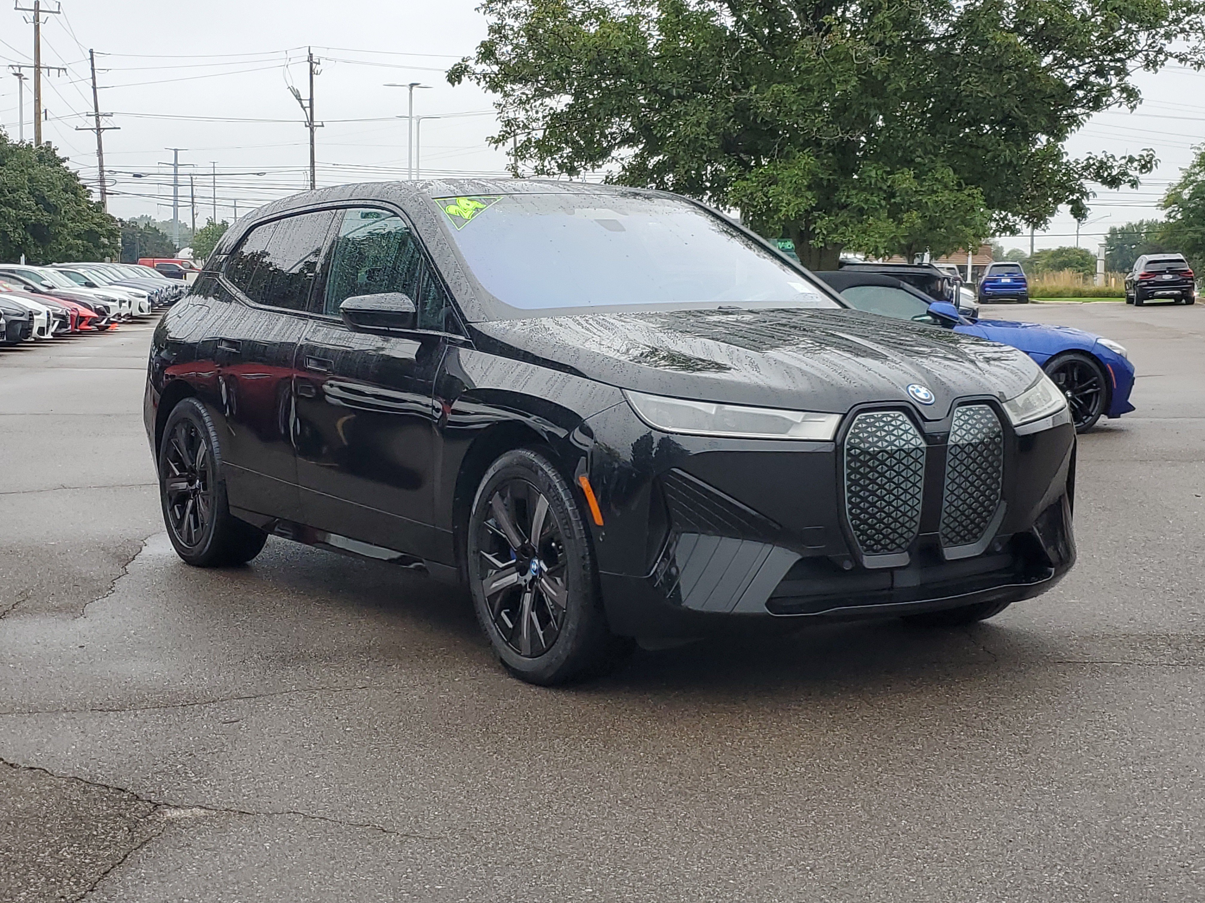 Certified 2024 BMW iX xDrive50 w/ Sport Package AWD/4WD image 7