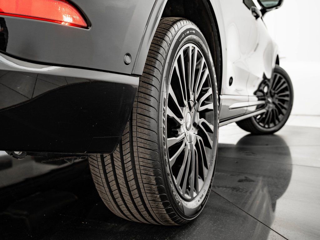 Used 2022 Lincoln Corsair Reserve w/ Equipment Group 201A AWD/4WD image 48