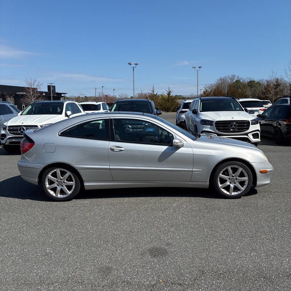 Used 2002 Mercedes-Benz C 230 Coupe image 5
