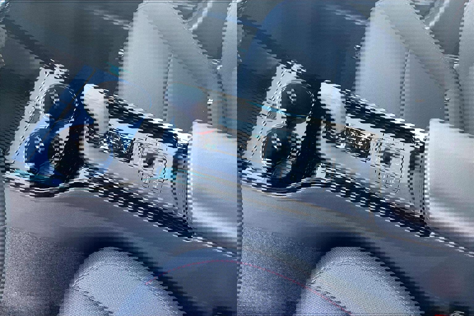 New 2026 Toyota Prius Plug-In Hybrid image 10