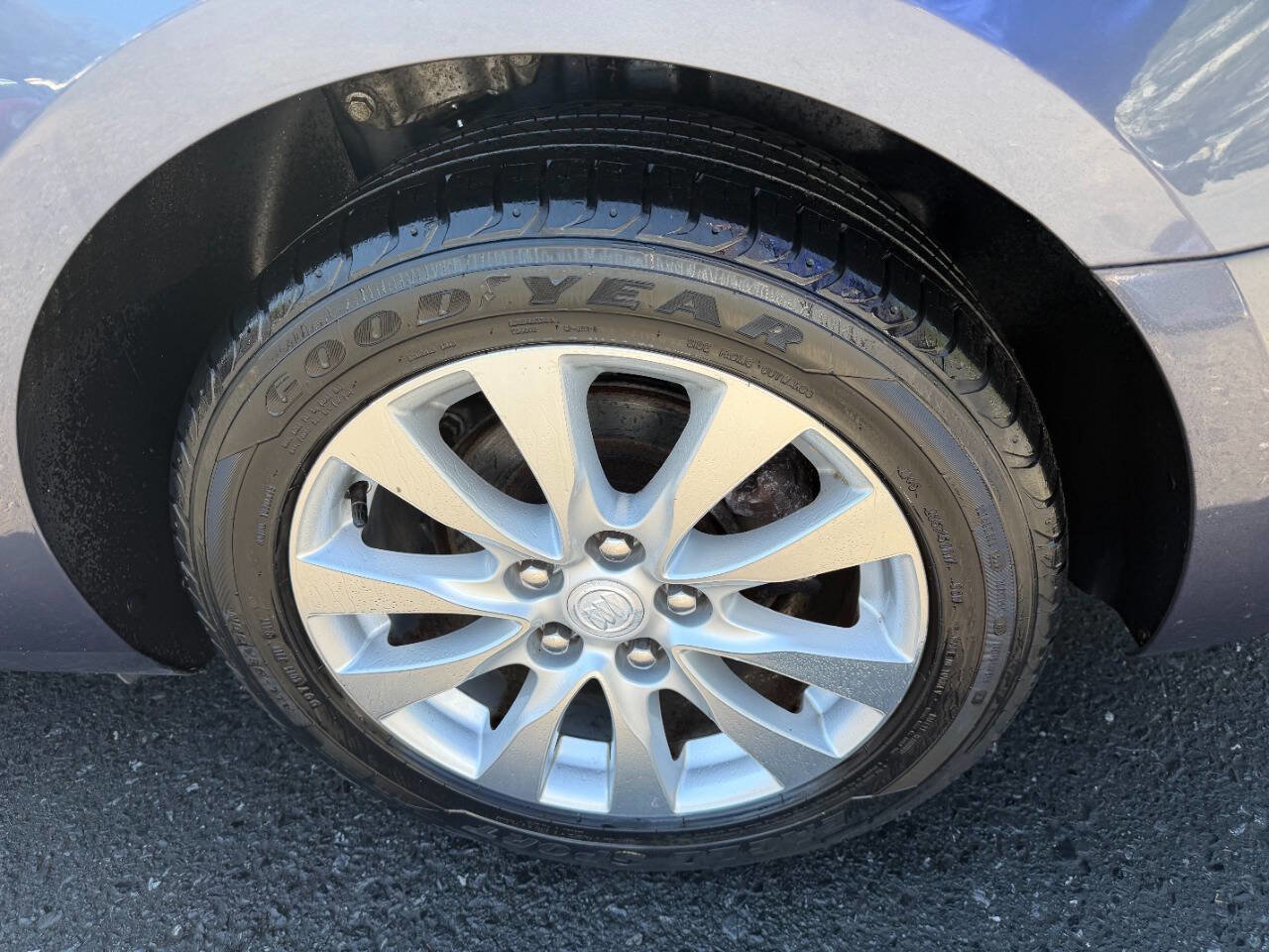 Used 2014 Buick LaCrosse image 12