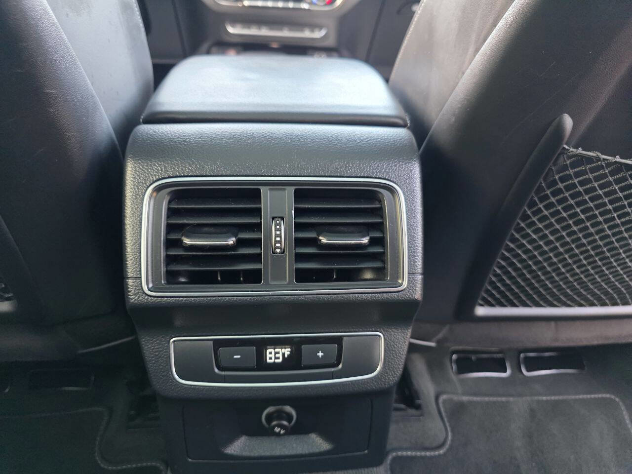 Used 2018 Audi SQ5 Premium Plus AWD/4WD image 18