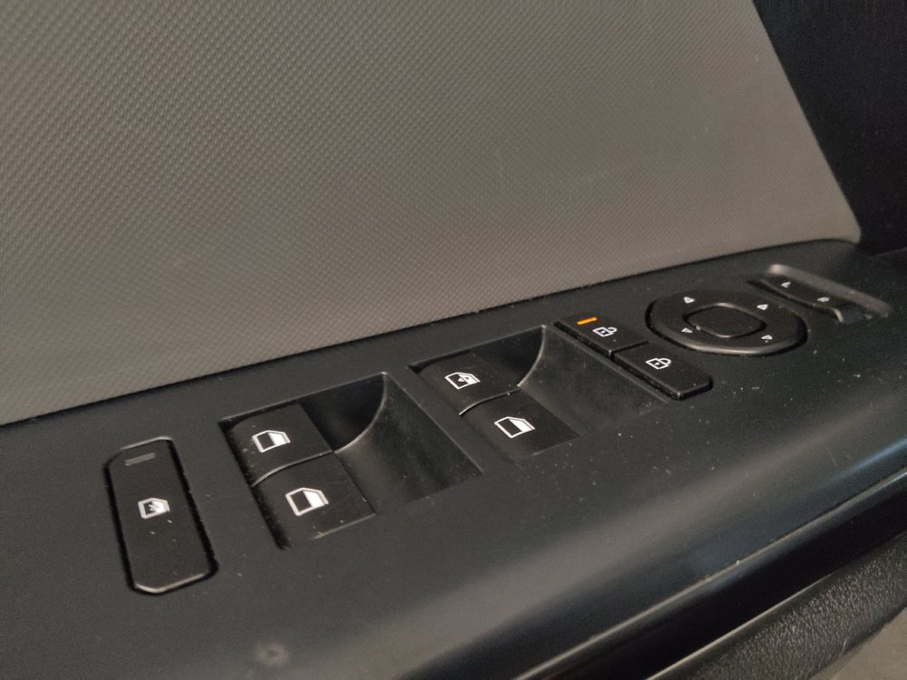 Used 2025 Kia K4 FWD image 27