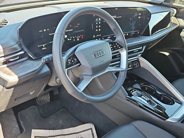 Certified 2025 Audi Q5 Premium w/ Convenience Package image 9