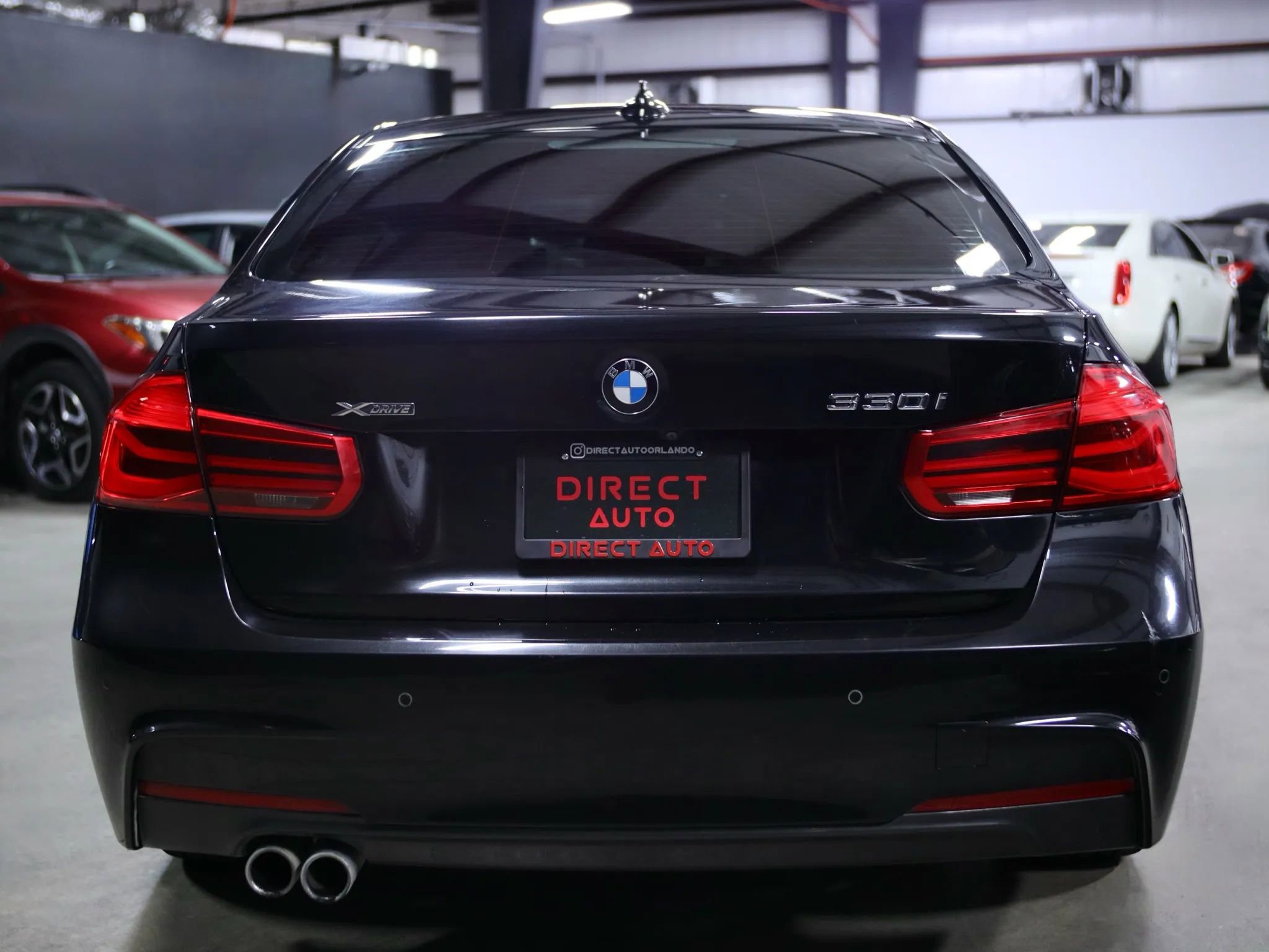 Used 2018 BMW 330i xDrive Sedan w/ M Sport Package image 12