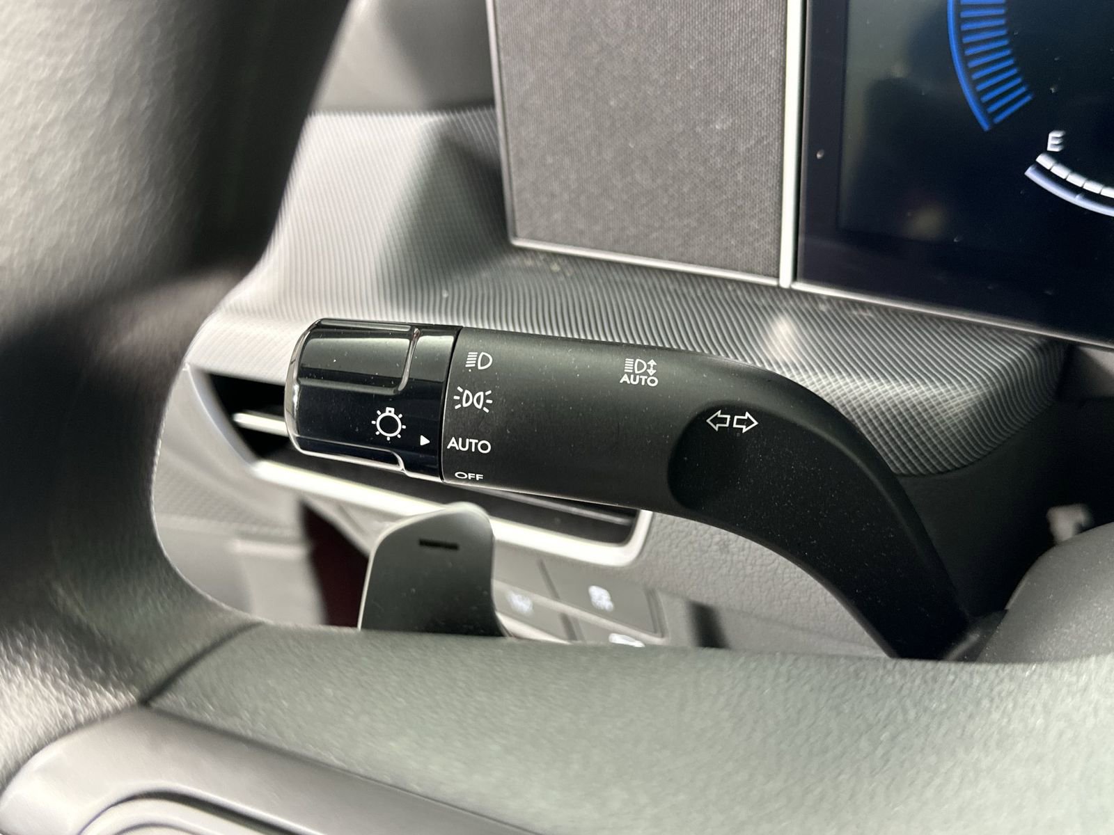 Used 2024 Hyundai Sonata SEL image 14