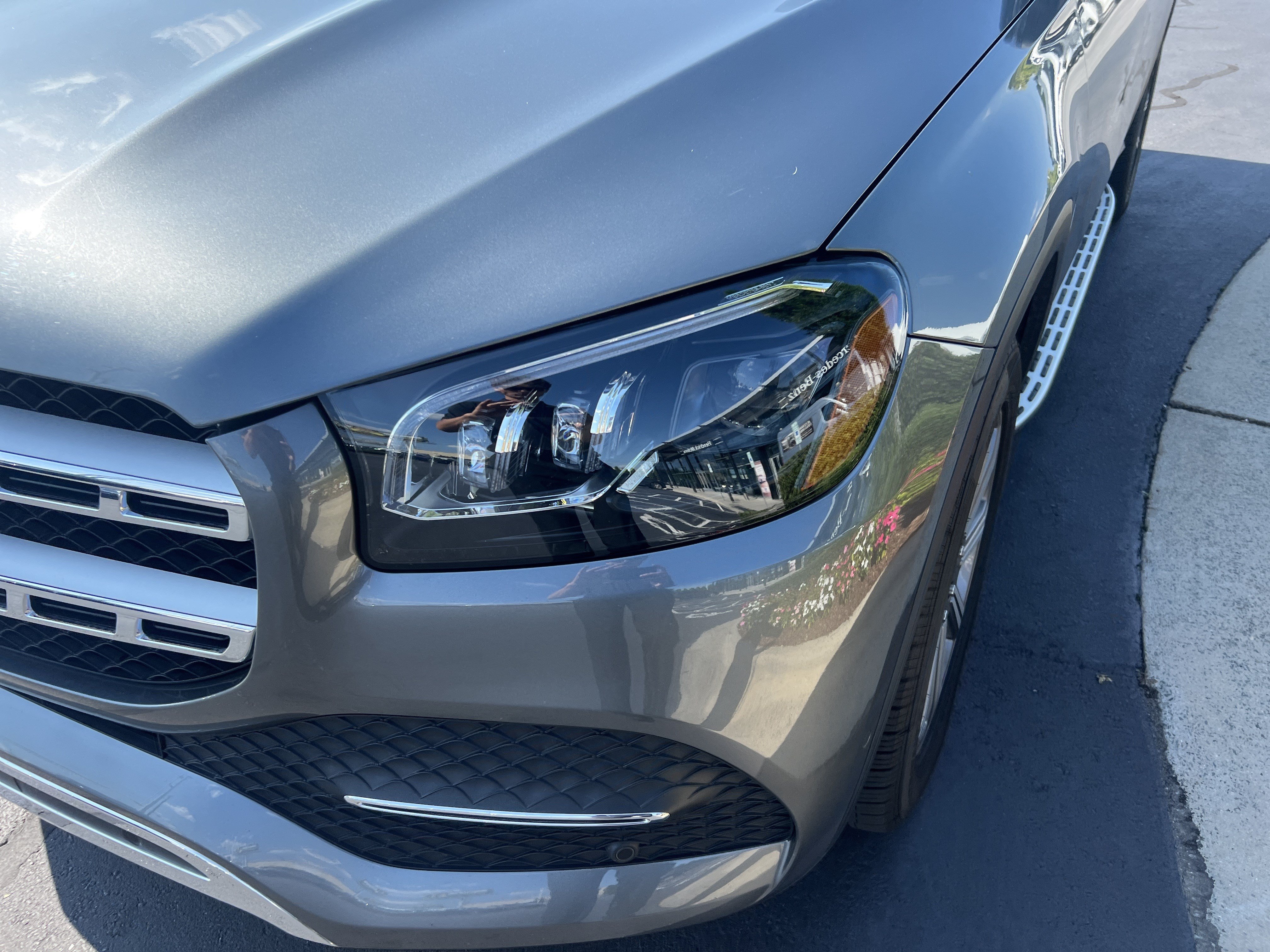 Used 2020 Mercedes-Benz GLS 450 4MATIC image 6