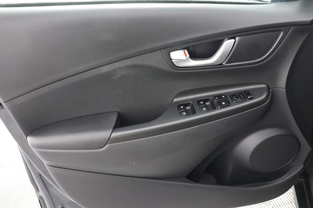 Used 2023 Hyundai Kona SEL w/ Convenience Package AWD/4WD image 26