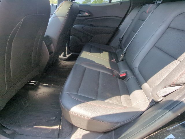 Used 2025 Chevrolet Trax RS w/ Sunroof Package FWD image 22
