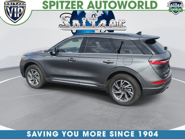 Used 2025 Lincoln Corsair AWD w/ Equipment Group 101A image 7