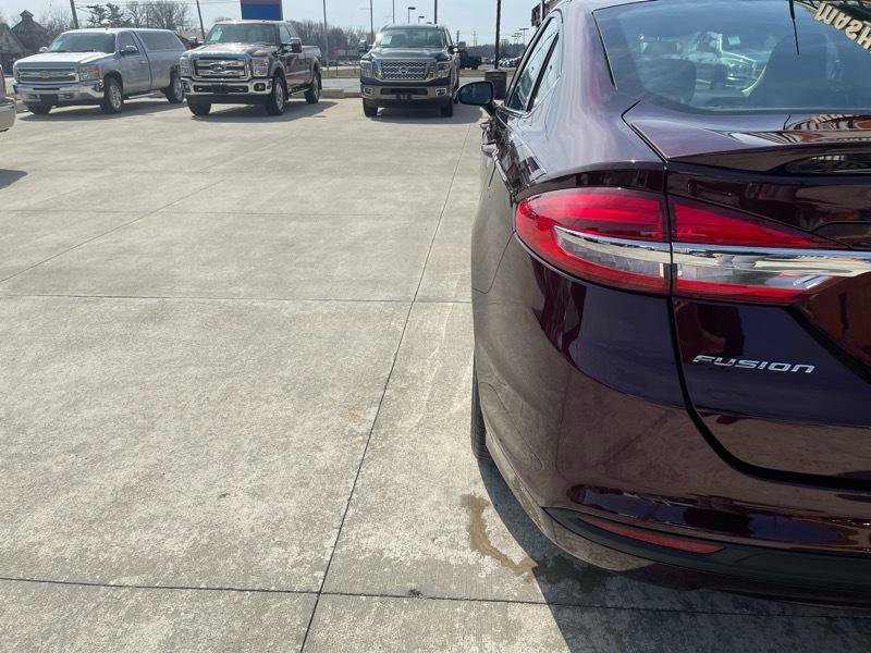 Used 2017 Ford Fusion SE w/ Equipment Group 201A image 13