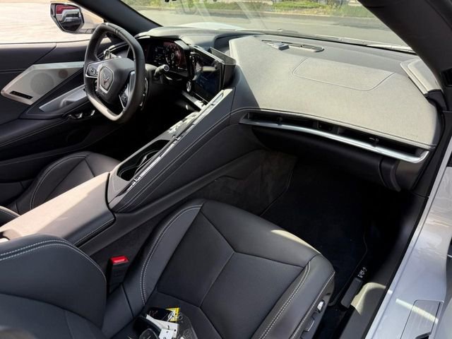 Used 2024 Chevrolet Corvette Stingray Preferred Cpe w/ 2LT RWD image 11