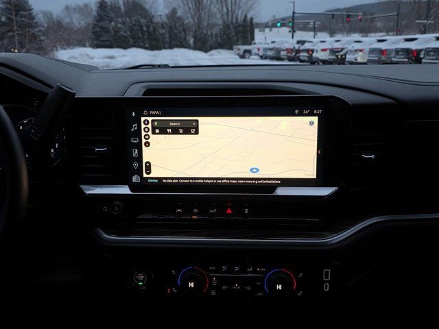 Used 2023 Chevrolet Silverado 1500 LT image 22