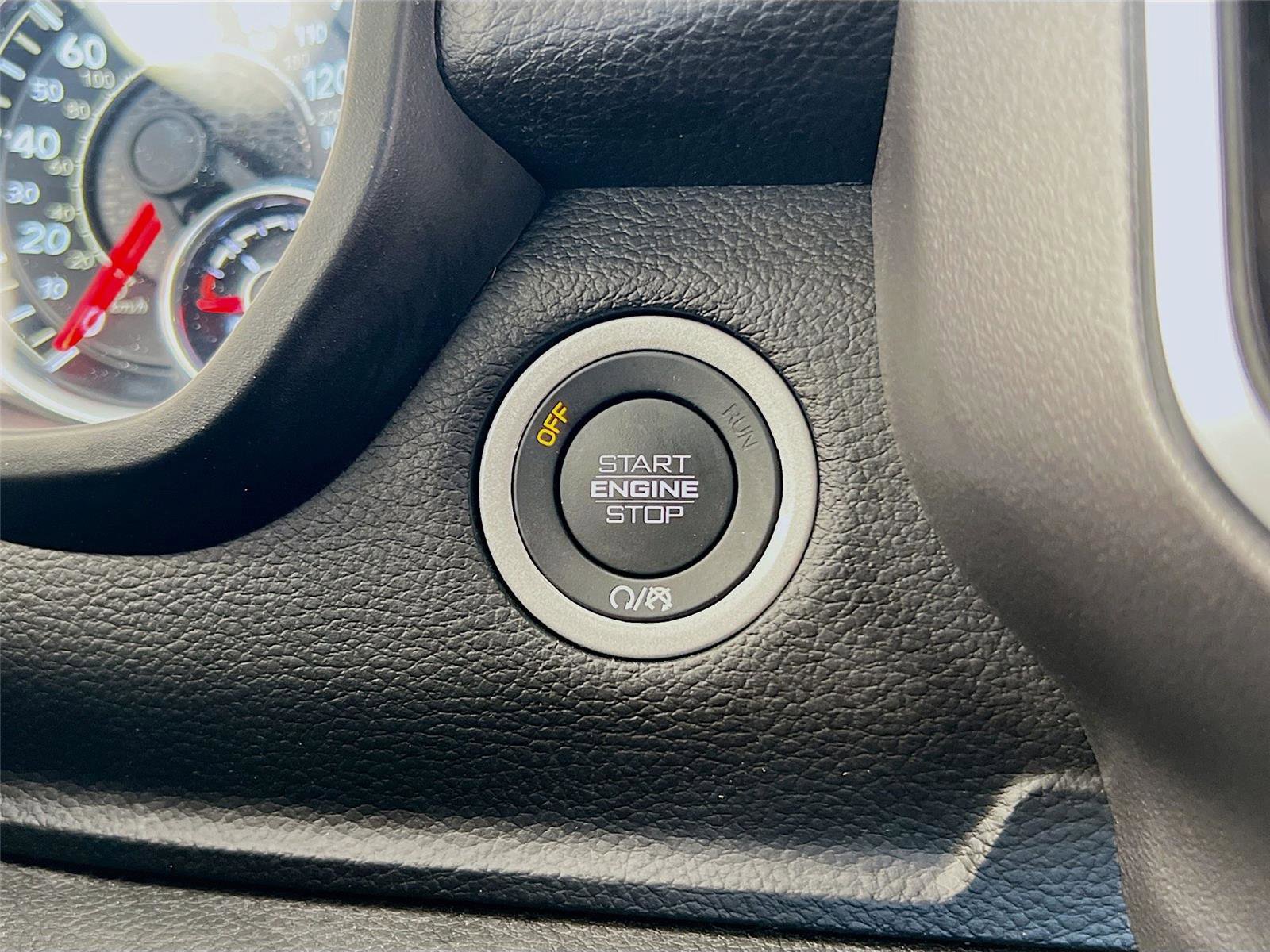 Used 2025 RAM 1500 Big Horn image 16