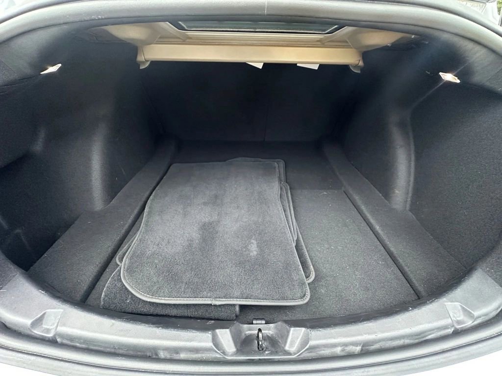 Used 2018 Tesla Model 3 Mid Range image 17