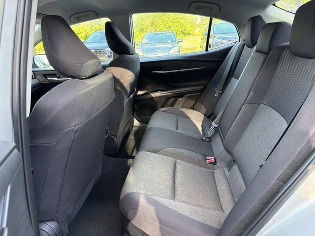 Used 2025 Toyota Camry LE FWD image 13